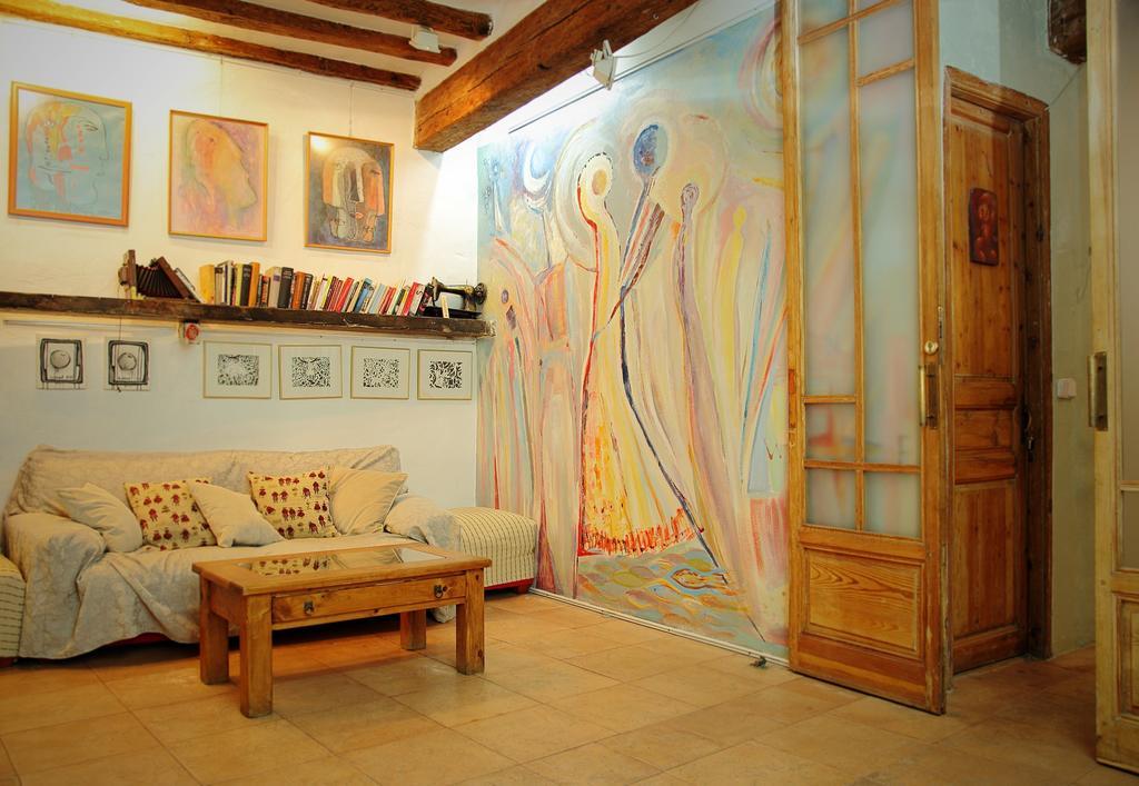 Arthostal Affittacamere 2*